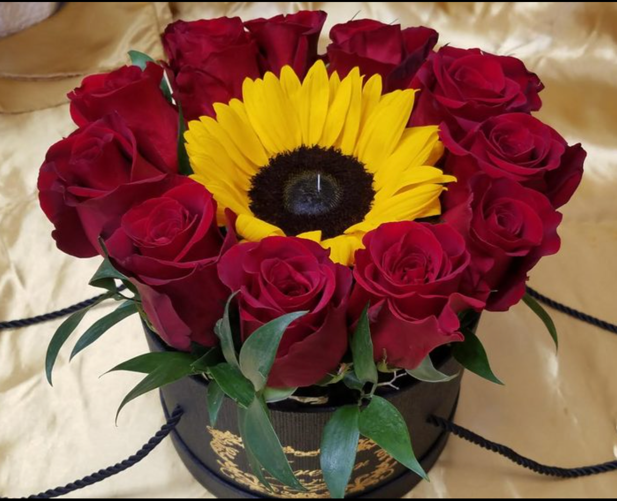 Rose Box w/ Sunflower